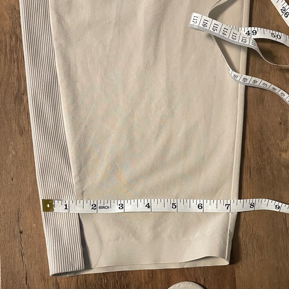 ATHLETA, Brooklyn Mid Rise Ankle - Picture 11 of 12